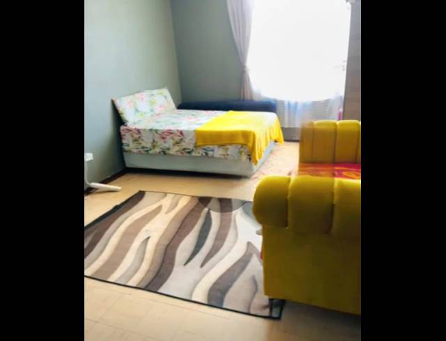 1 BEDROOM APARTMENT FOR SALE IN KEMPTON PARK